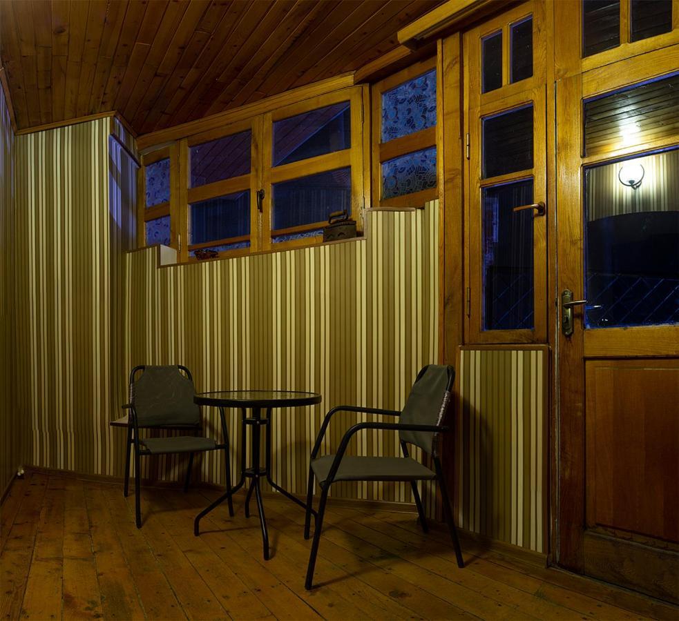 Apartment In The Heart Of Old ティビリシ エクステリア 写真