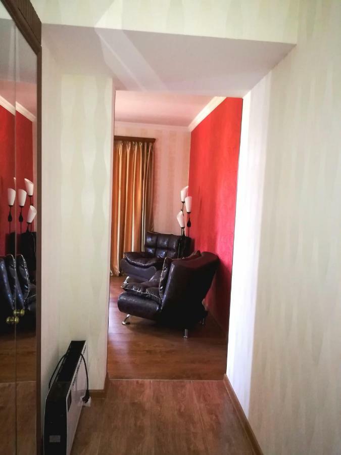 Apartment In The Heart Of Old ティビリシ エクステリア 写真